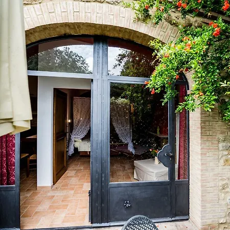 Agriturismo Palazzo Conti A Pienza Exterior photo