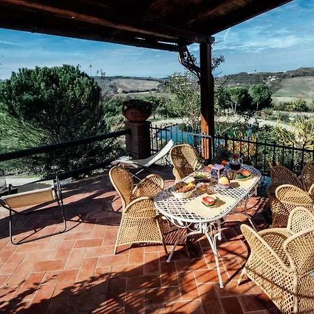 Agriturismo Palazzo Conti A Pienza Exterior photo